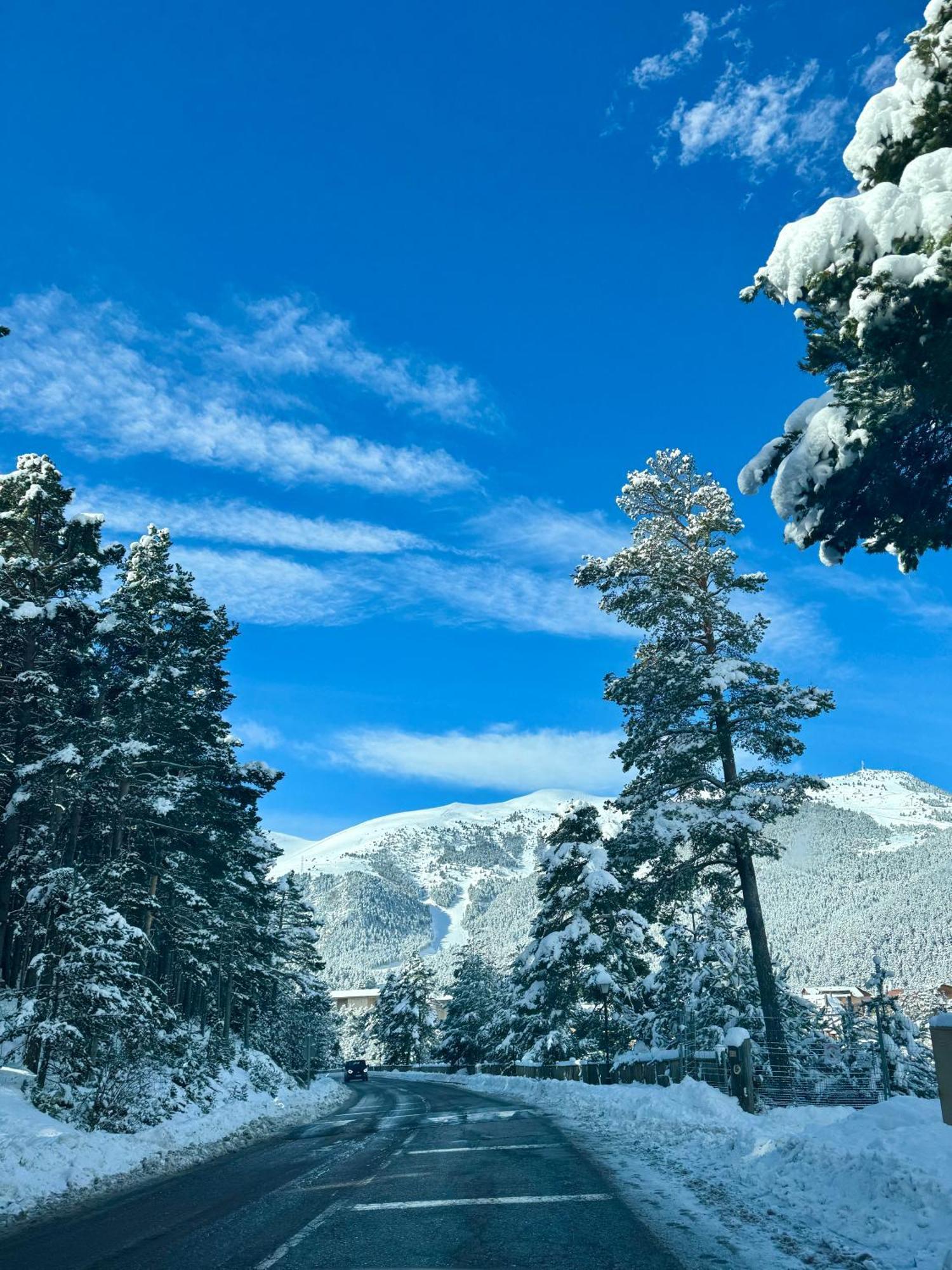 Atico Duplex A Pie De Pistas De Esqui Bed & Breakfast La Molina  Dış mekan fotoğraf