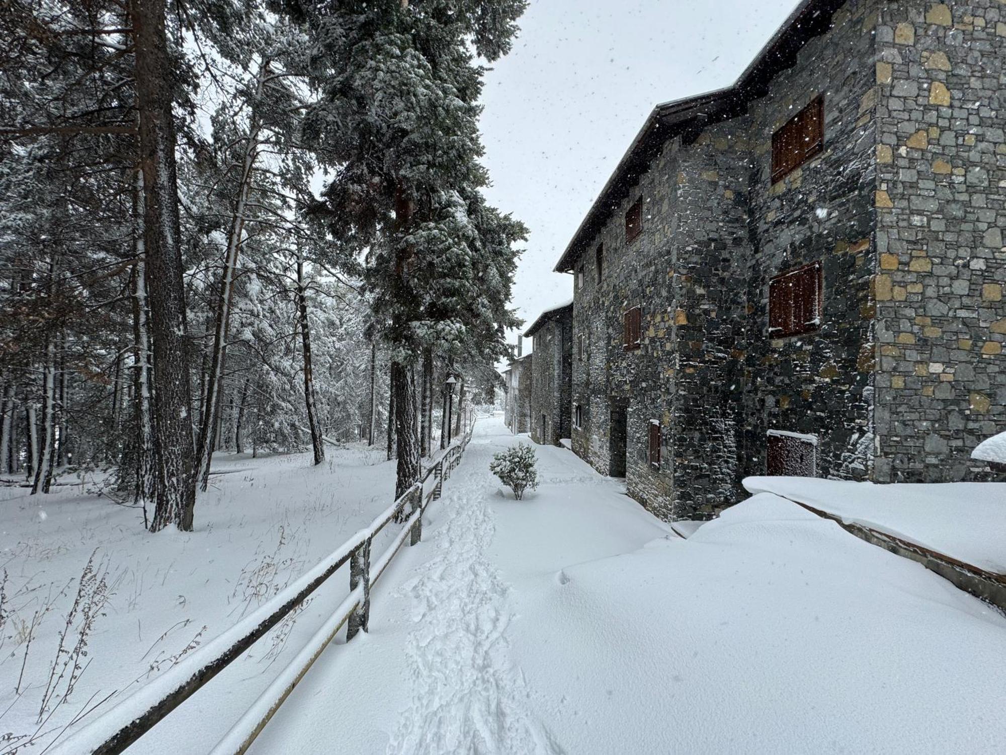 Atico Duplex A Pie De Pistas De Esqui Bed & Breakfast La Molina  Dış mekan fotoğraf