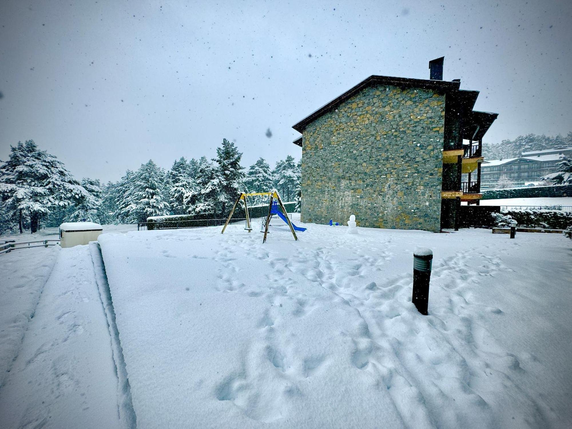 Atico Duplex A Pie De Pistas De Esqui Bed & Breakfast La Molina  Dış mekan fotoğraf