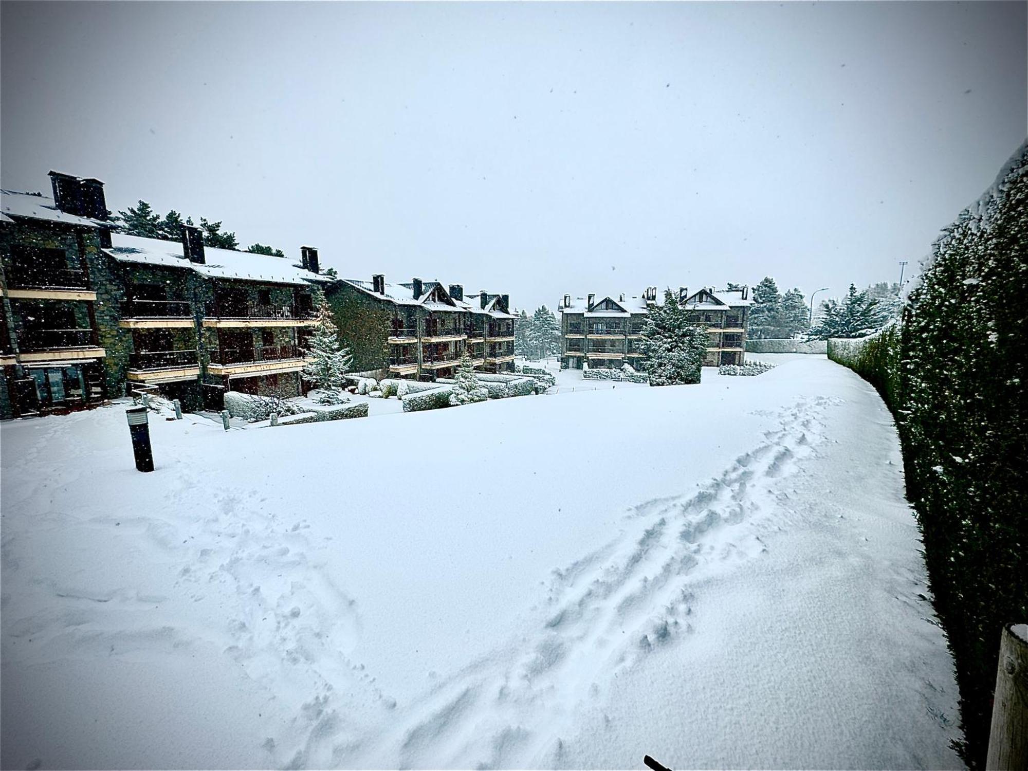 Atico Duplex A Pie De Pistas De Esqui Bed & Breakfast La Molina  Dış mekan fotoğraf